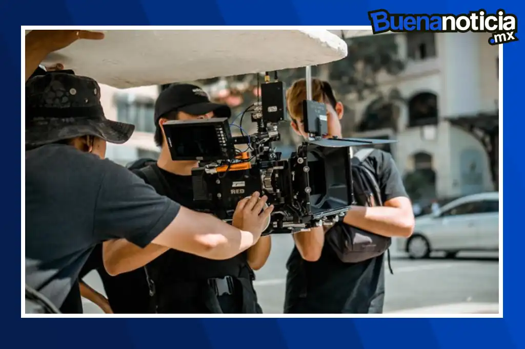 Buena noticia para el cine mexicano ya que el gobierno federal reforzó este año su compromiso con la industria cinematográfica nacional al incrementar en 115 millones de pesos los recursos destinados a la producción y distribución de cine.