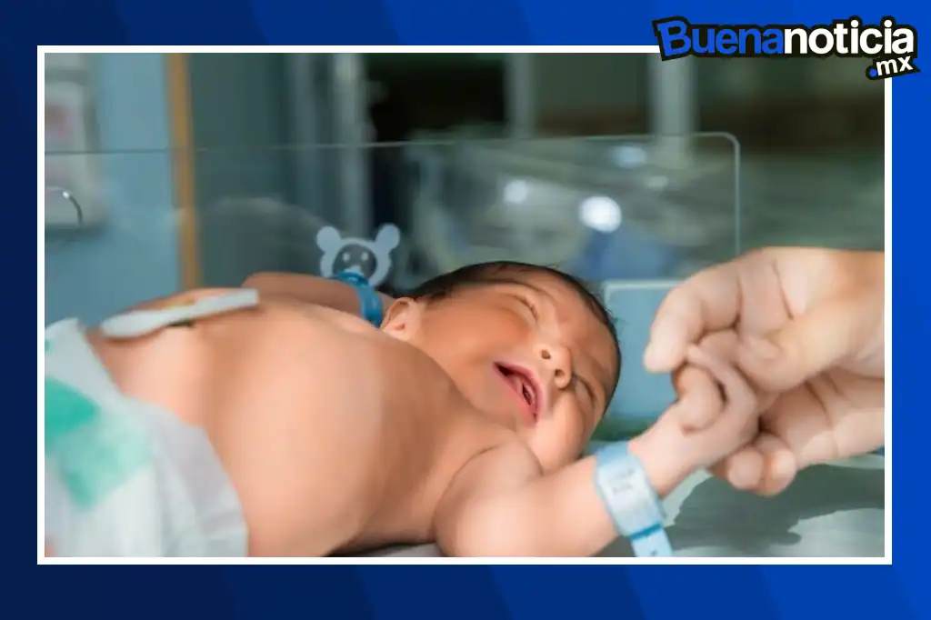 En un avance sin precedentes en la medicina, un equipo internacional de científicos ha logrado curar a un bebé con una enfermedad metabólica rara mediante edición genética personalizada.