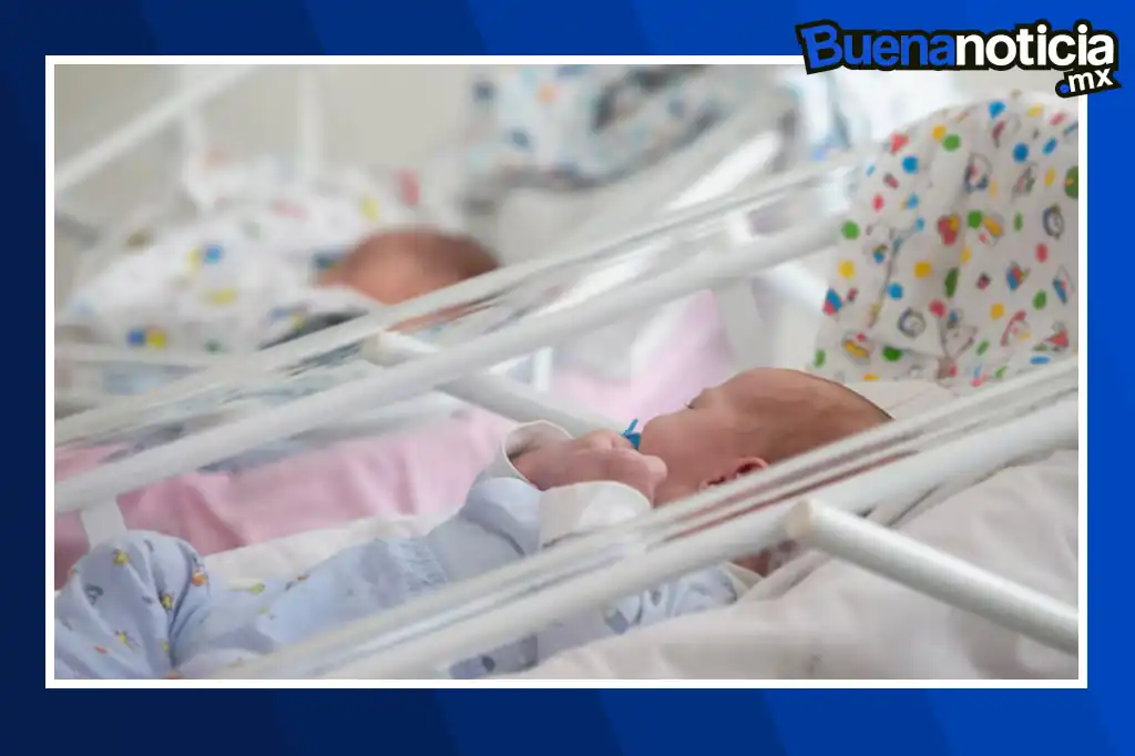 Ocho bebés nacieron en Reino Unido sin enfermedades mitocondriales gracias a una innovadora técnica de fertilidad que combina el ADN de tres personas.