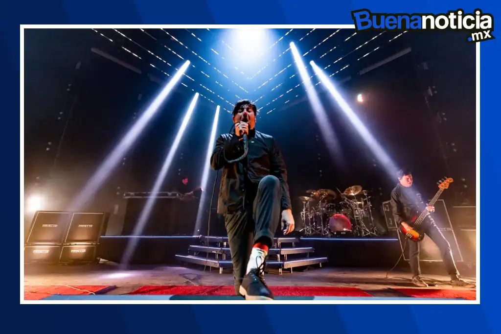 A solo dos días de haber estremecido el escenario principal del Corona Capital 2025, Deftones confirmó su esperado regreso a la Ciudad de México con un concierto único en el Palacio de los Deportes, programado para el 29 de marzo de 2026.