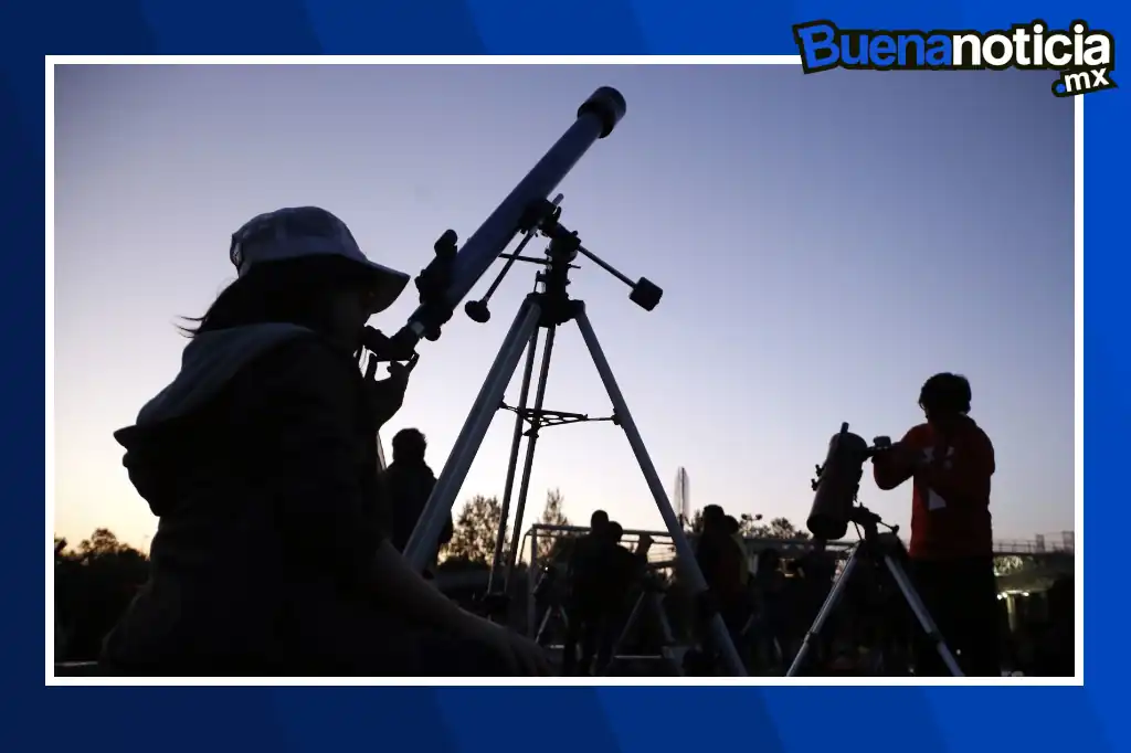 La edición 2025 de La Noche de las Estrellas, titulada Entre estrellas y átomos, se celebrará el próximo 29 de noviembre con el propósito de abrir la ciencia y la astronomía al público mexicano de todas las edades.